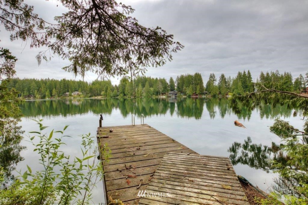 1070 East Benson Lake Road Grapeview, WA 98546 - Photo 2 of 15 Gallery Image 2