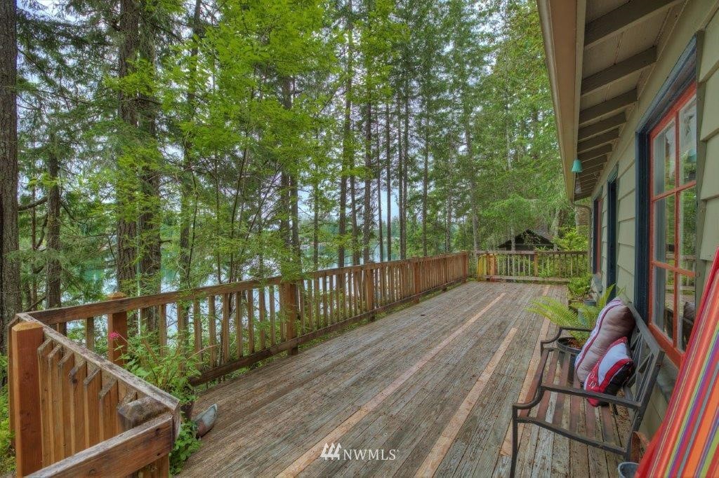1070 East Benson Lake Road Grapeview, WA 98546 - Photo 6 of 15 Gallery Image 6