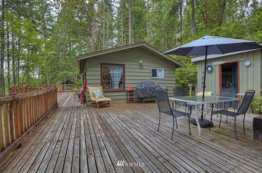 1070 East Benson Lake Road Grapeview, WA 98546 - Photo 8 of 15 Gallery Image 8