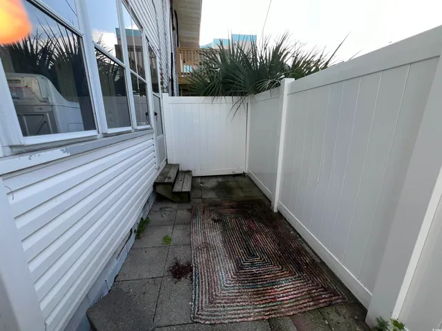 $1,400 | 203 56th Avenue North, Unit B, North Myrtle Beach, SC 29582