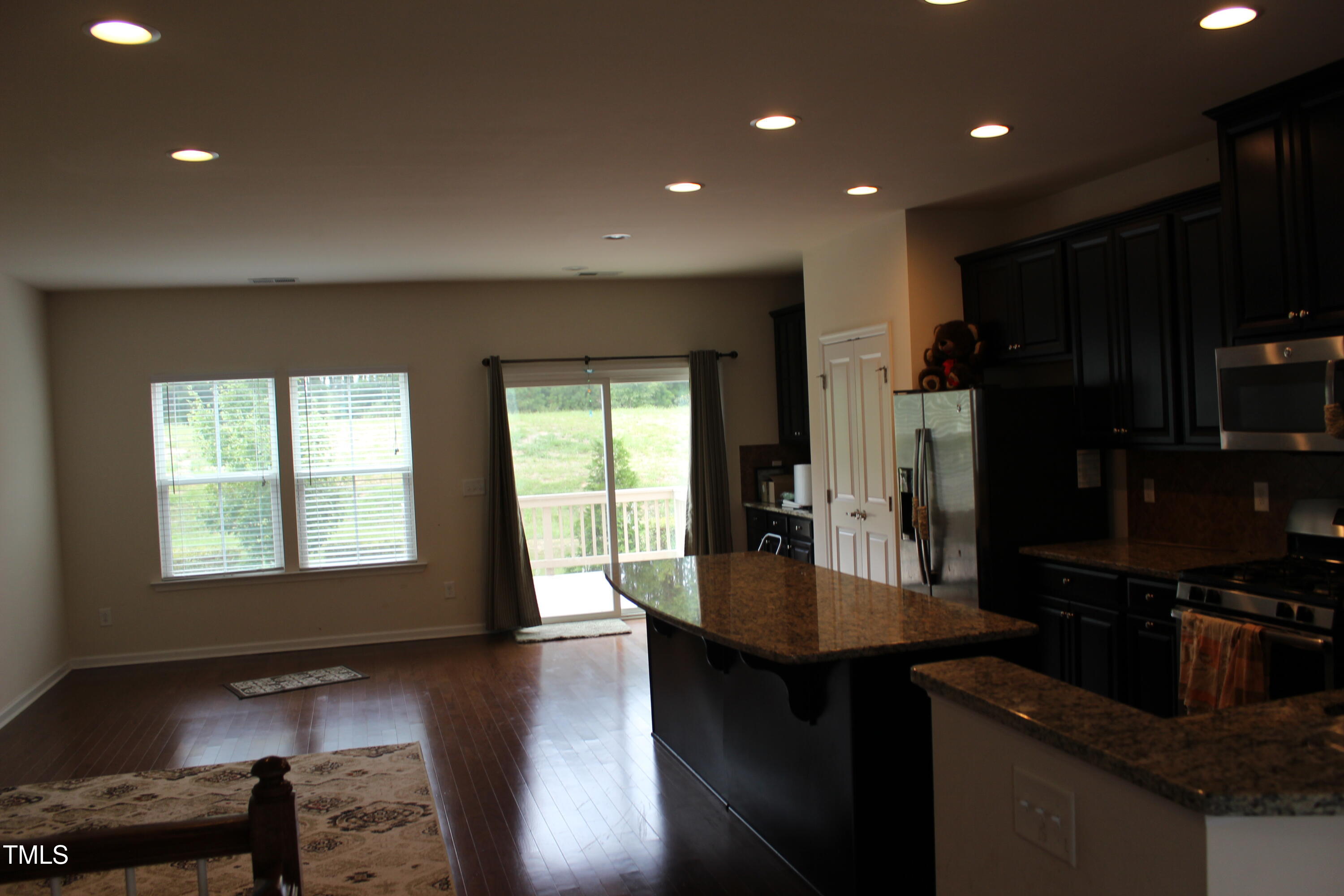 723 Suffield Way Cary, NC 27519 - Photo 7 of 17 IMG_2923