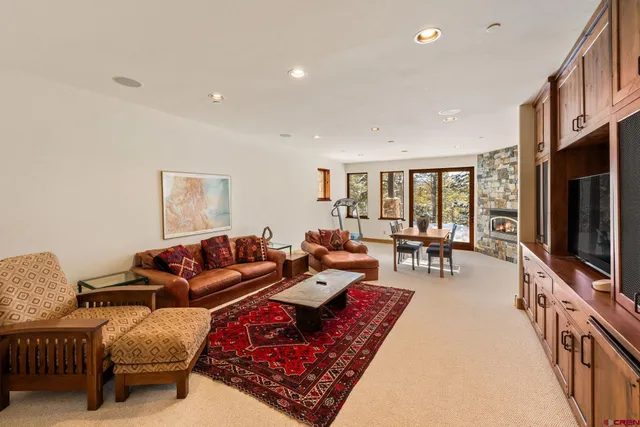 $2,950,000 | 2074 Wildcat Trail, Crested Butte, CO 81224