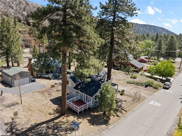 $440,000 | 26707 Swallow Hill Drive, Wrightwood, CA 92397
