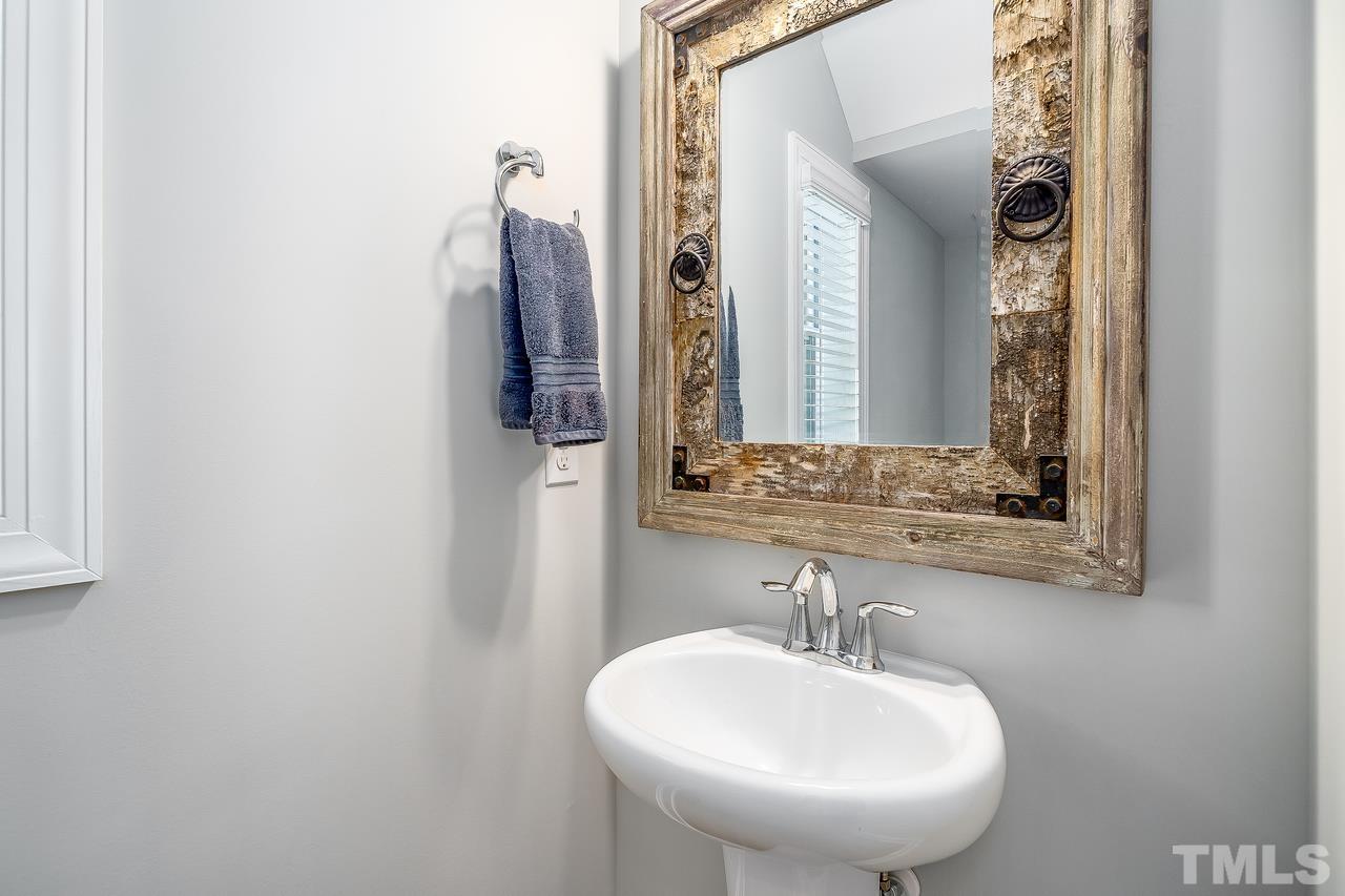 5513 Connection Place Raleigh, NC 27616 - Photo 8 of 28 Gallery Image 8