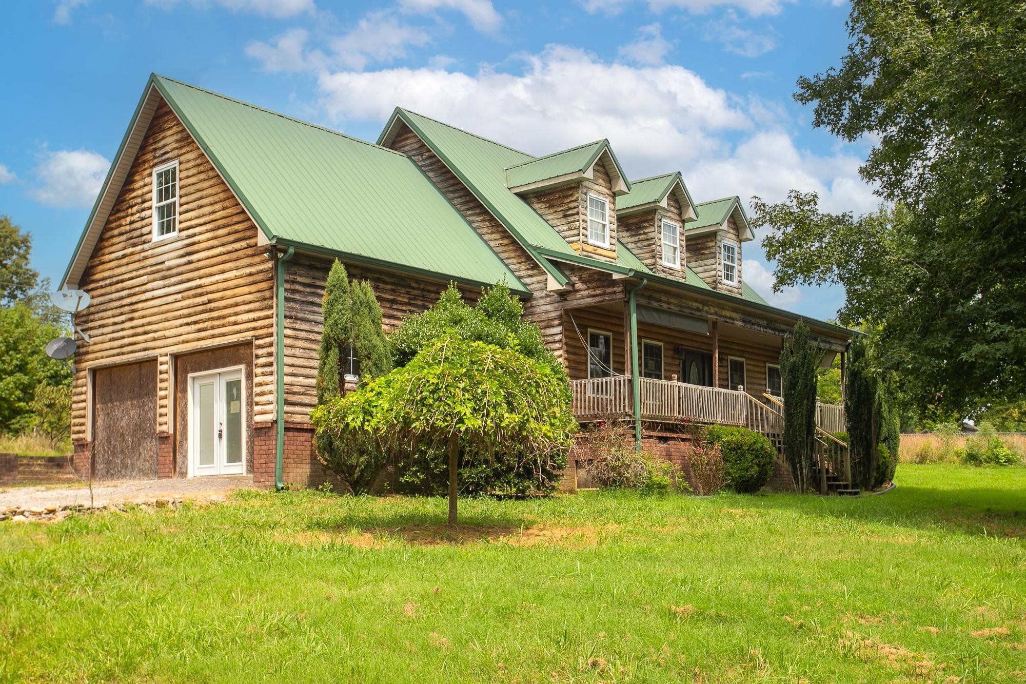 2230 West Mt Vernon Road Bethpage, TN 37022 - Photo 1 of 54 Gallery Image 1
