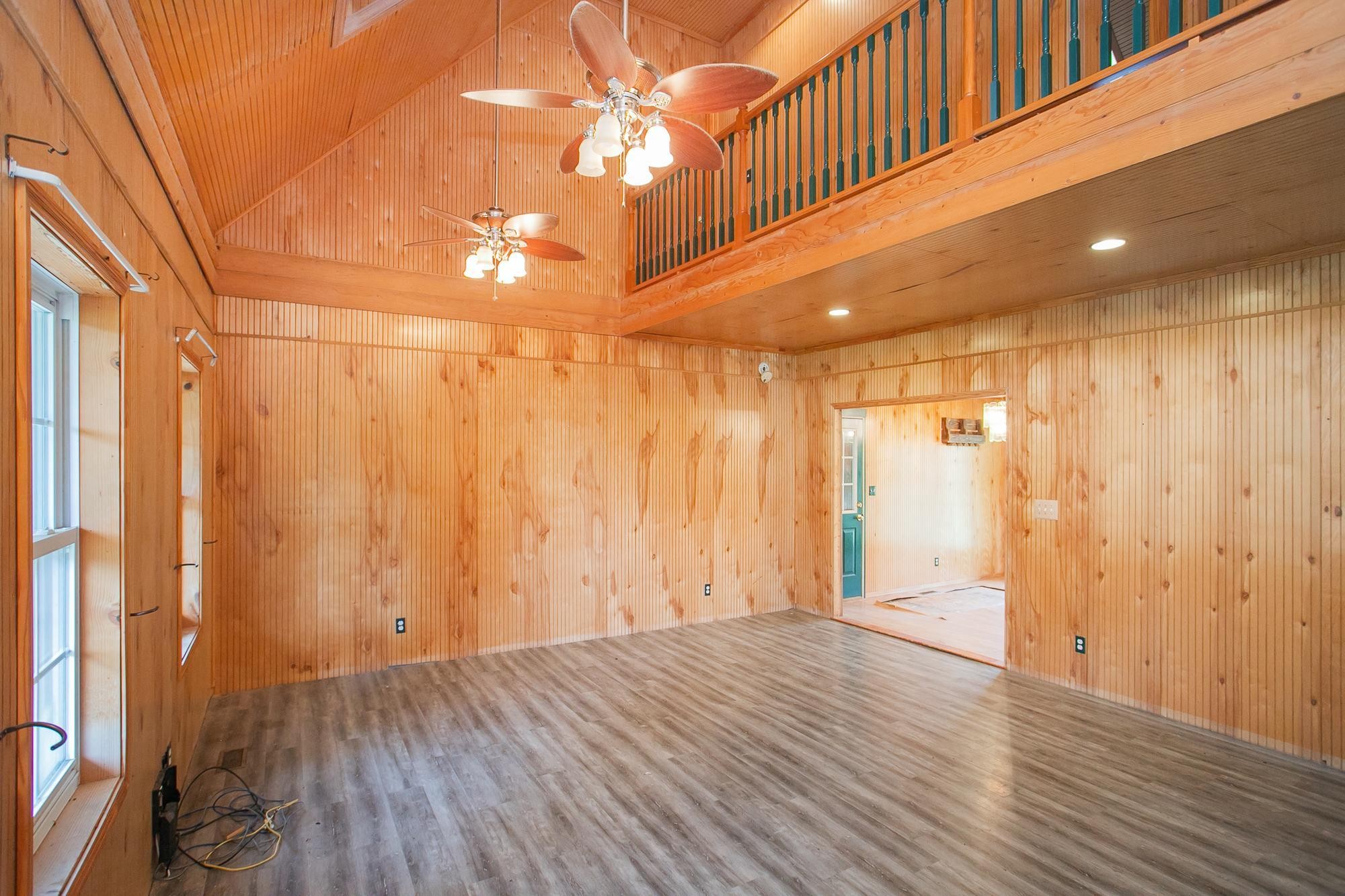 2230 West Mt Vernon Road Bethpage, TN 37022 - Photo 8 of 54 Gallery Image 8