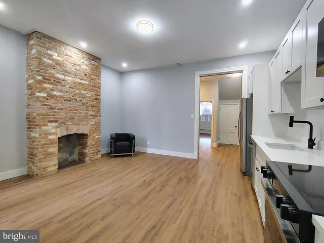 $895,000 | 230 South Market Street, Frederick, MD 21701