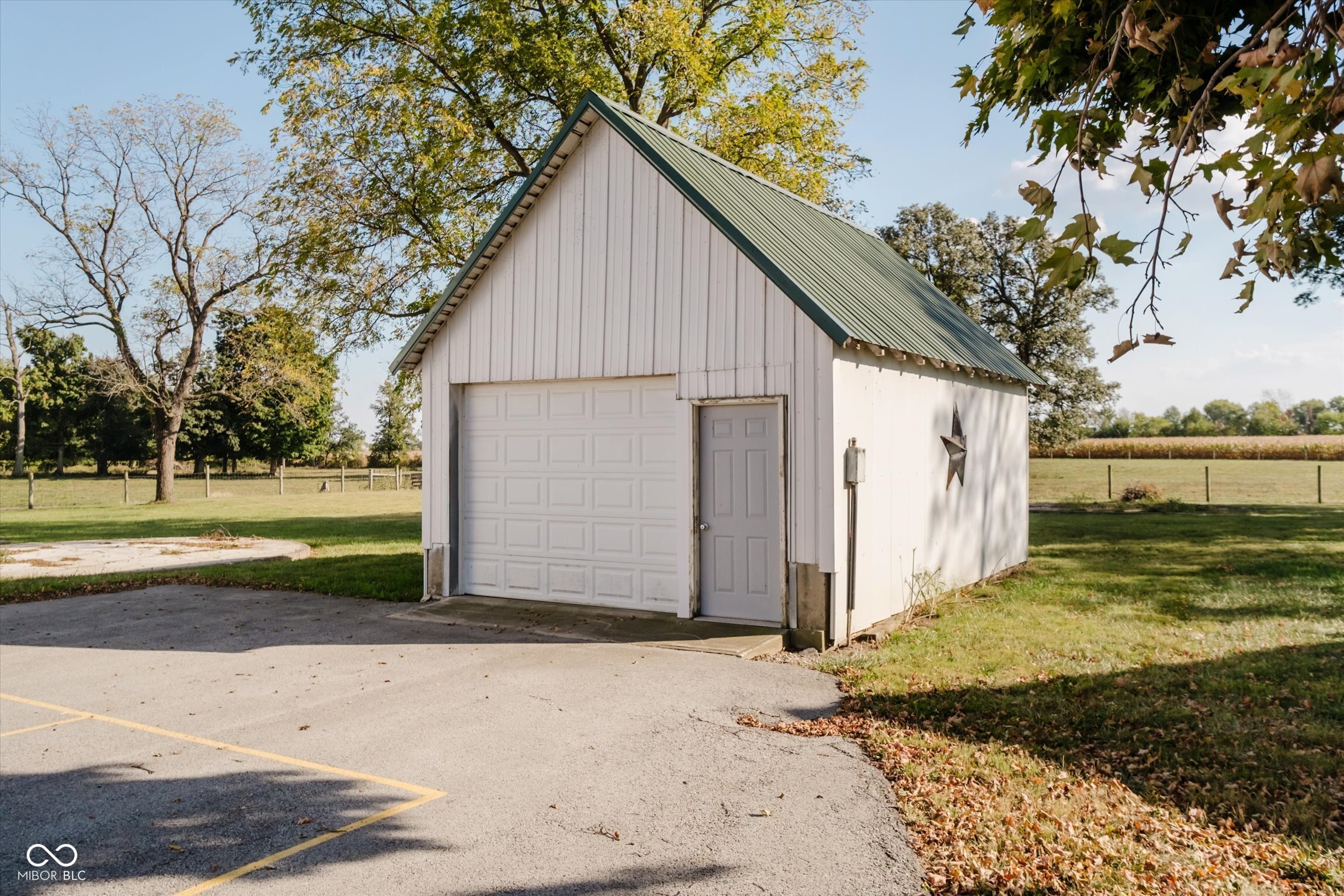 21697 Horton Road Sheridan, IN 46069 - Photo 22 of 29 Gallery Image 22