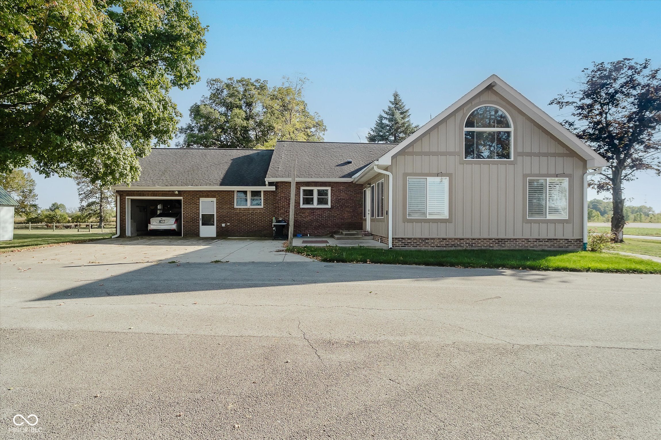 21697 Horton Road Sheridan, IN 46069 - Photo 7 of 29 Gallery Image 7