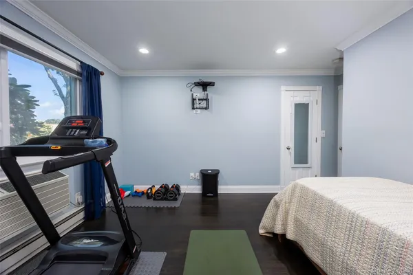 $3,100 | 40 West 4th Street, Unit 7, Patchogue, NY 11772