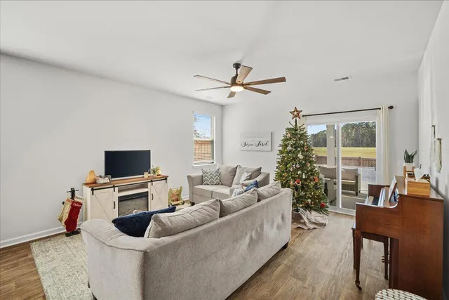 $395,000 | 175 Sweet Cherry Lane, Summerville, SC 29486