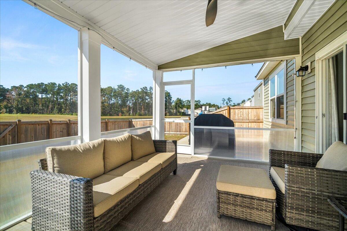 175 Sweet Cherry Lane Summerville, SC 29486 - Photo 18 of 48 18-175 Sweet Cherry Ln-17