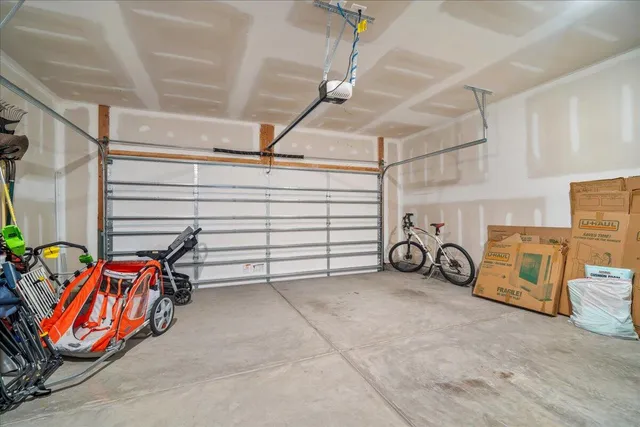 $395,000 | 175 Sweet Cherry Lane, Summerville, SC 29486