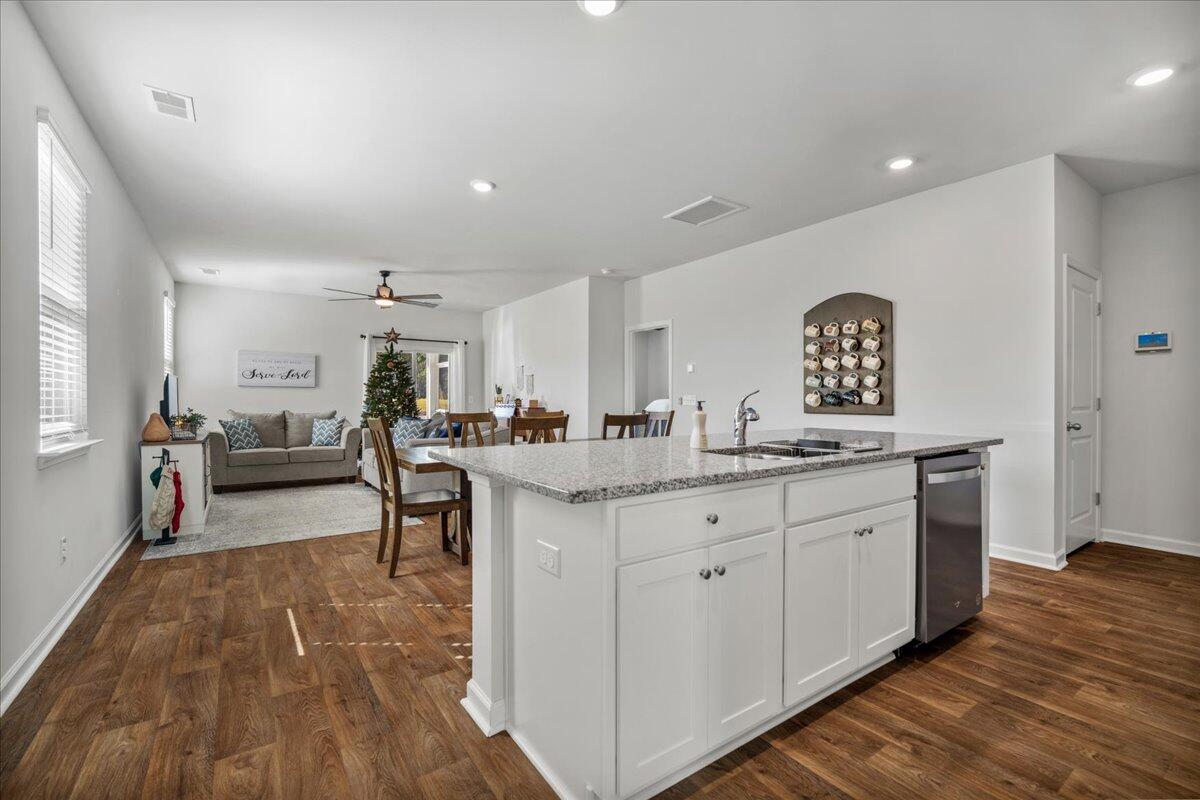 175 Sweet Cherry Lane Summerville, SC 29486 - Photo 7 of 48 07-175 Sweet Cherry Ln-6