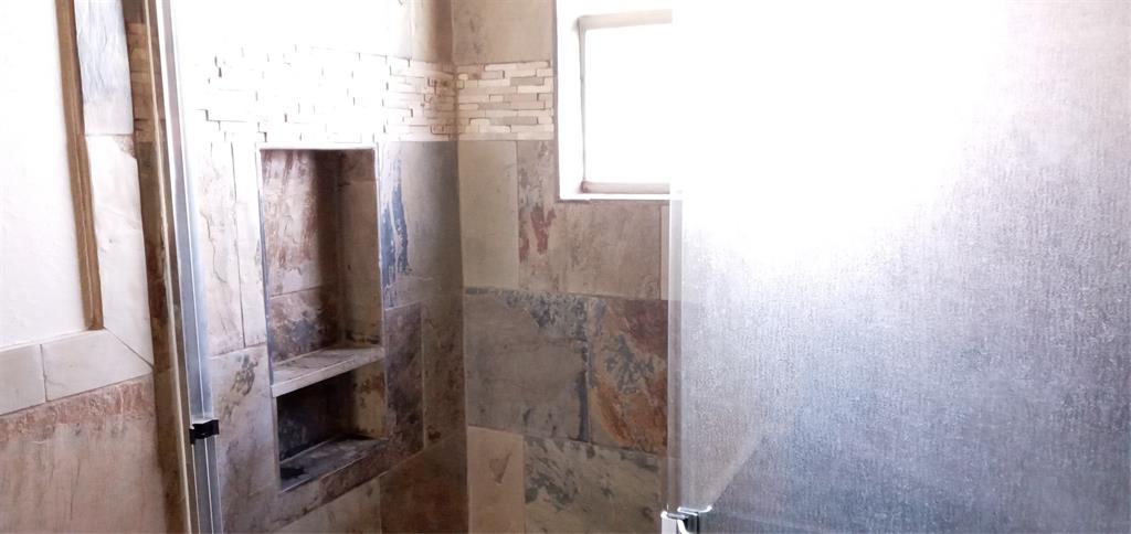 120 North Dove Road Grapevine, TX 76051 - Photo 10 of 10 a bathroom with a shower