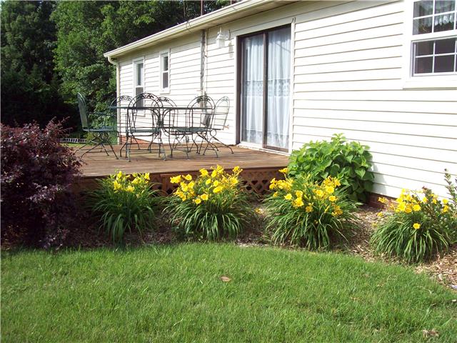 1831 Tula Pace Road Pleasant View, TN 37146 - Photo 9 of 14 Patio