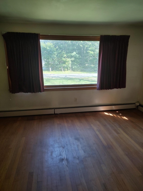 5 New Carver Street Raynham, MA 02767 - Photo 14 of 28
