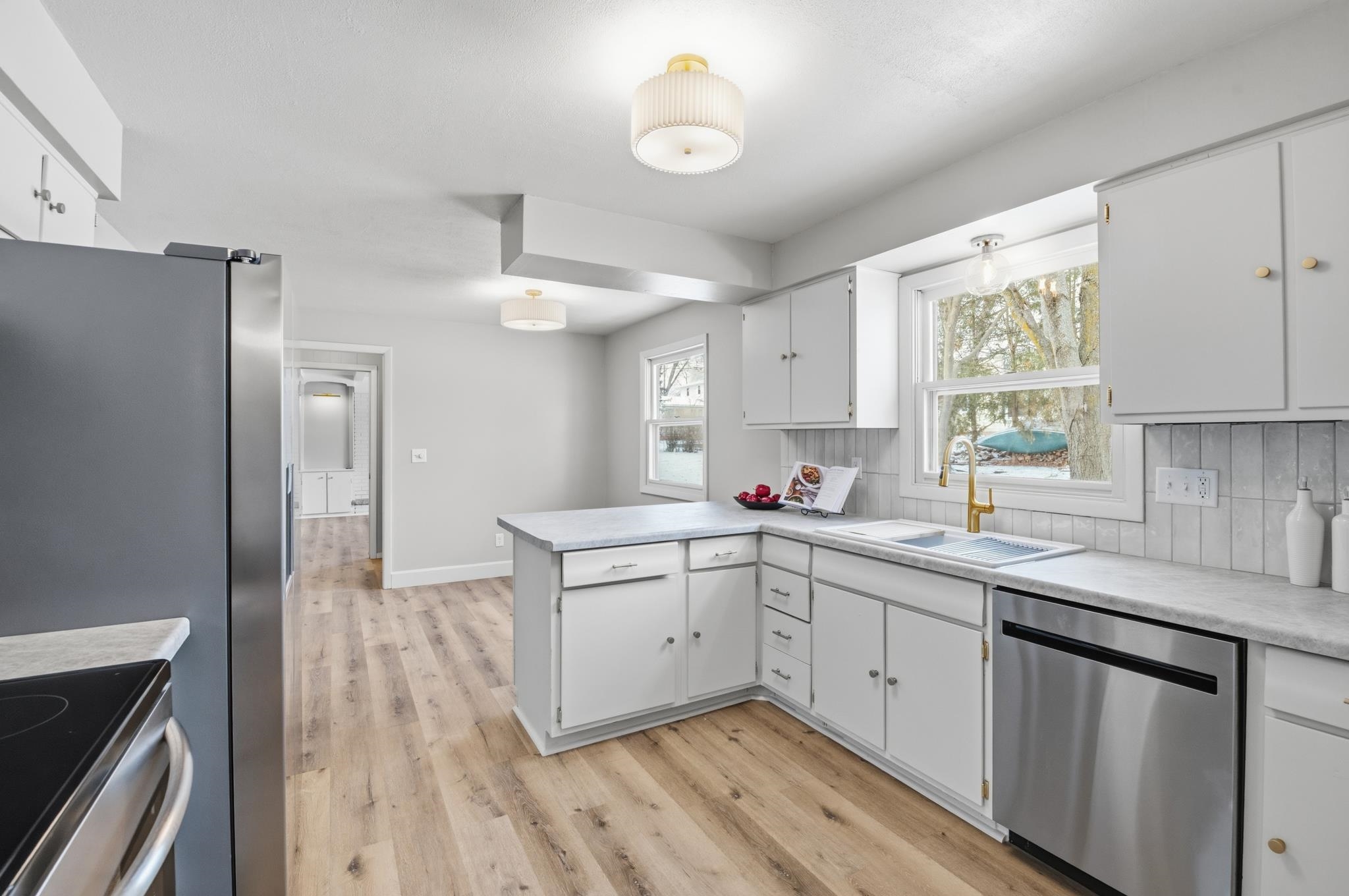 3136 Libal Street Green Bay, WI 54301 - Photo 11 of 34