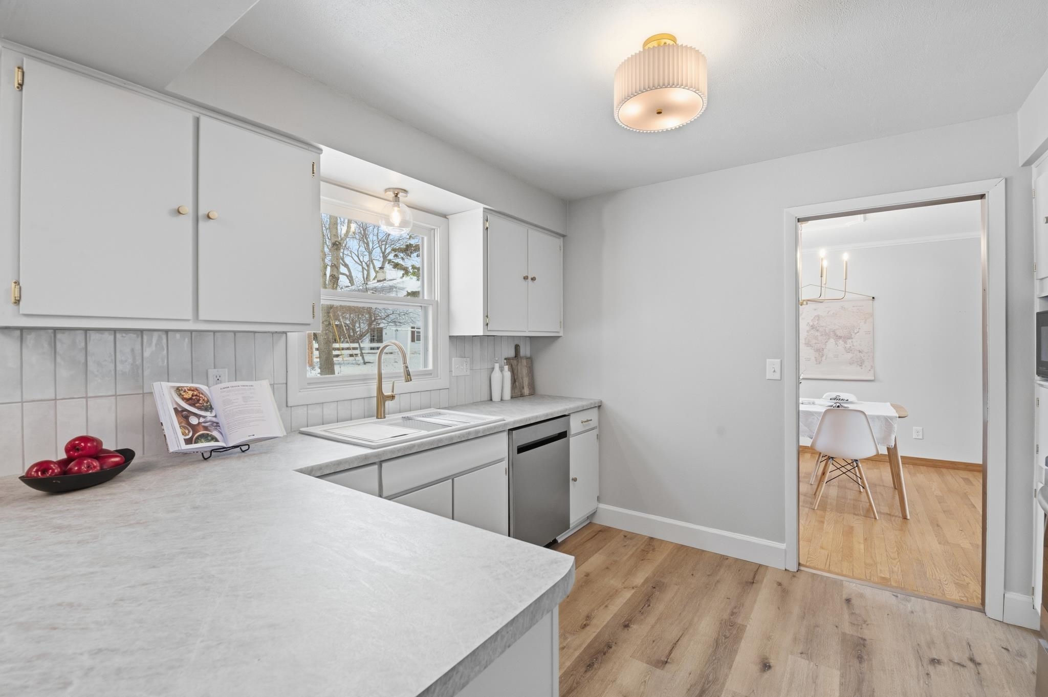 3136 Libal Street Green Bay, WI 54301 - Photo 14 of 34