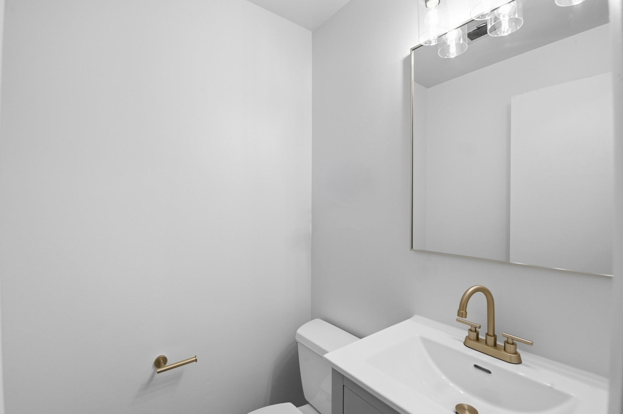 3136 Libal Street Green Bay, WI 54301 - Photo 20 of 34