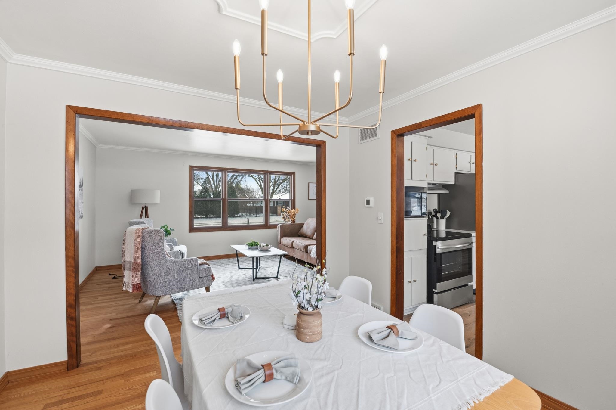 3136 Libal Street Green Bay, WI 54301 - Photo 10 of 34