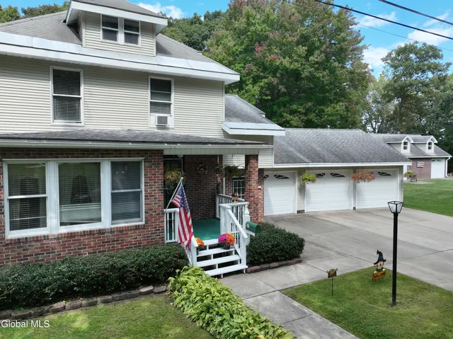 $365,000 | 307 West Madison Avenue, Johnstown, NY 12095