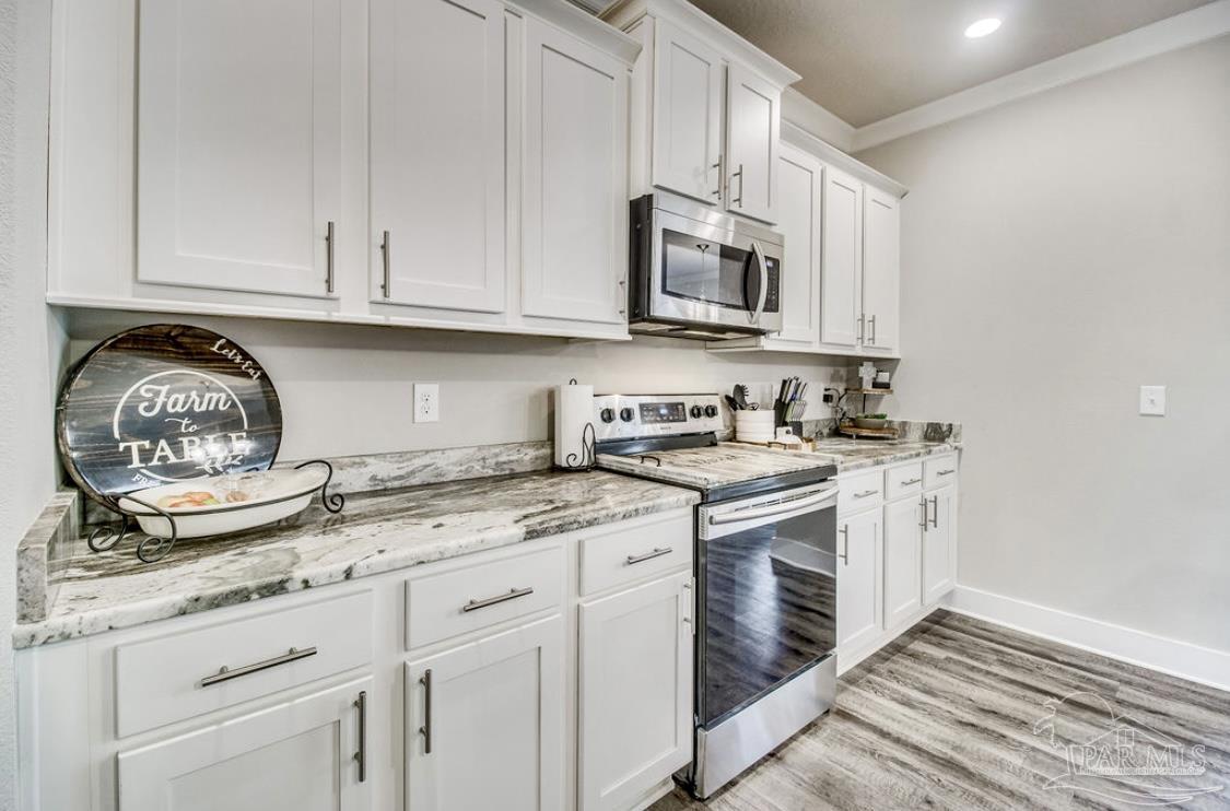 2704 Woodman Loop Cantonment, FL 32533 - Photo 13 of 41