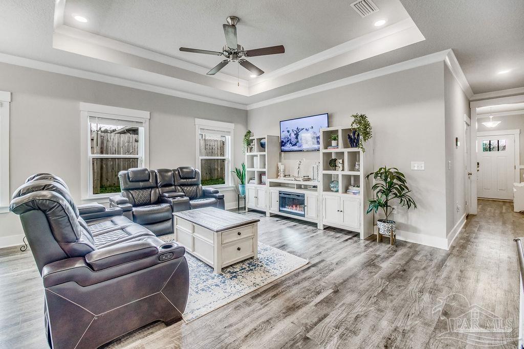 2704 Woodman Loop Cantonment, FL 32533 - Photo 5 of 41