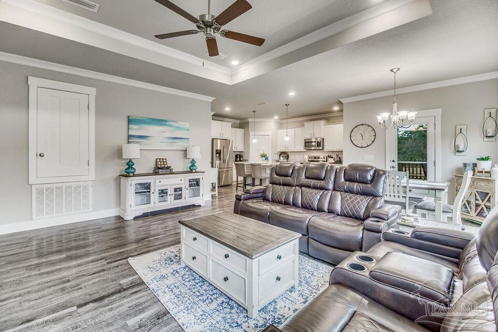 2704 Woodman Loop Cantonment, FL 32533 - Photo 7 of 41