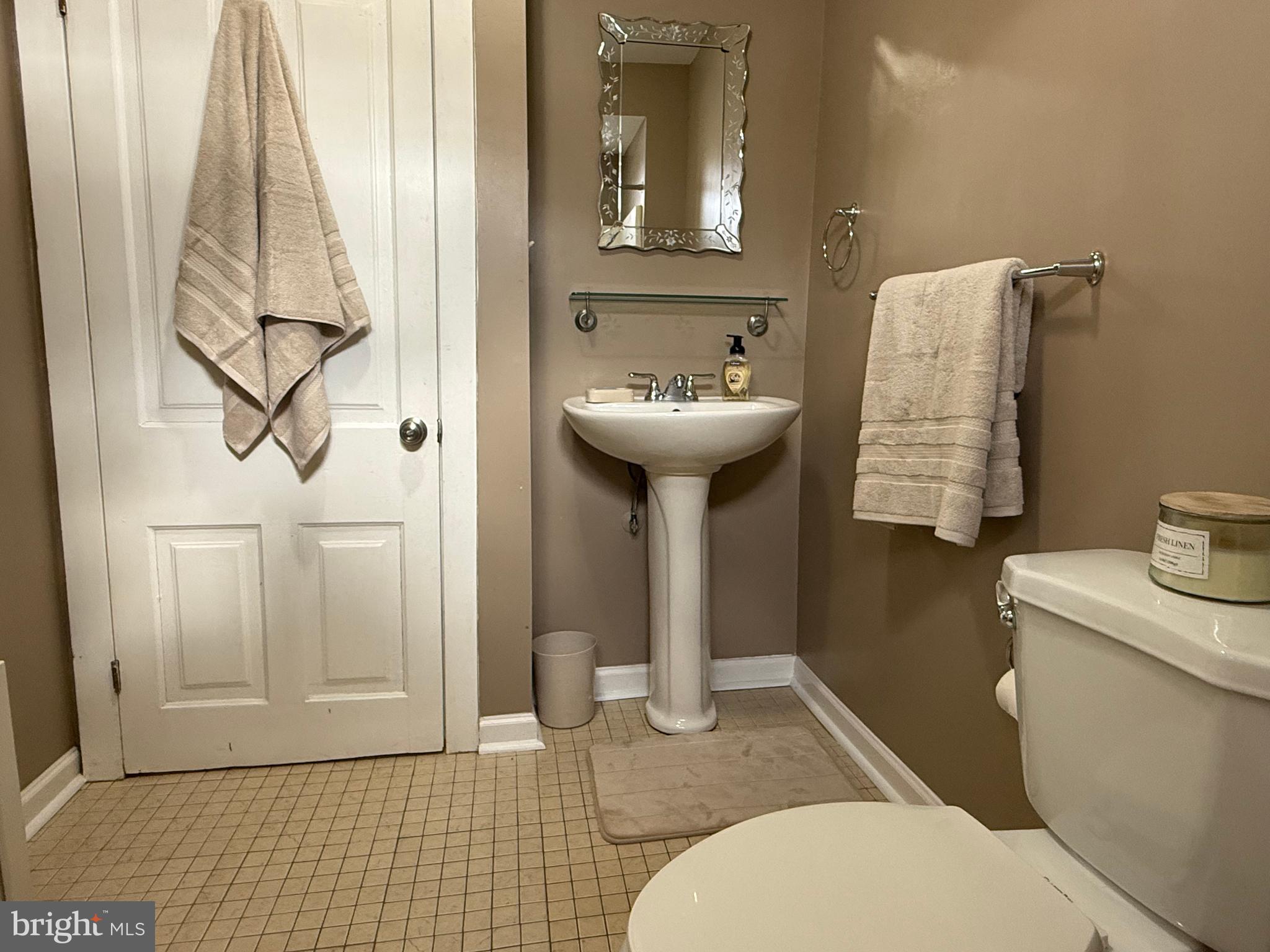 2722 Ash Street Philadelphia, PA 19137 - Photo 31 of 44