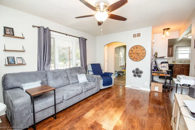 $250,000 | 404 East South Street, Peotone, IL 60468