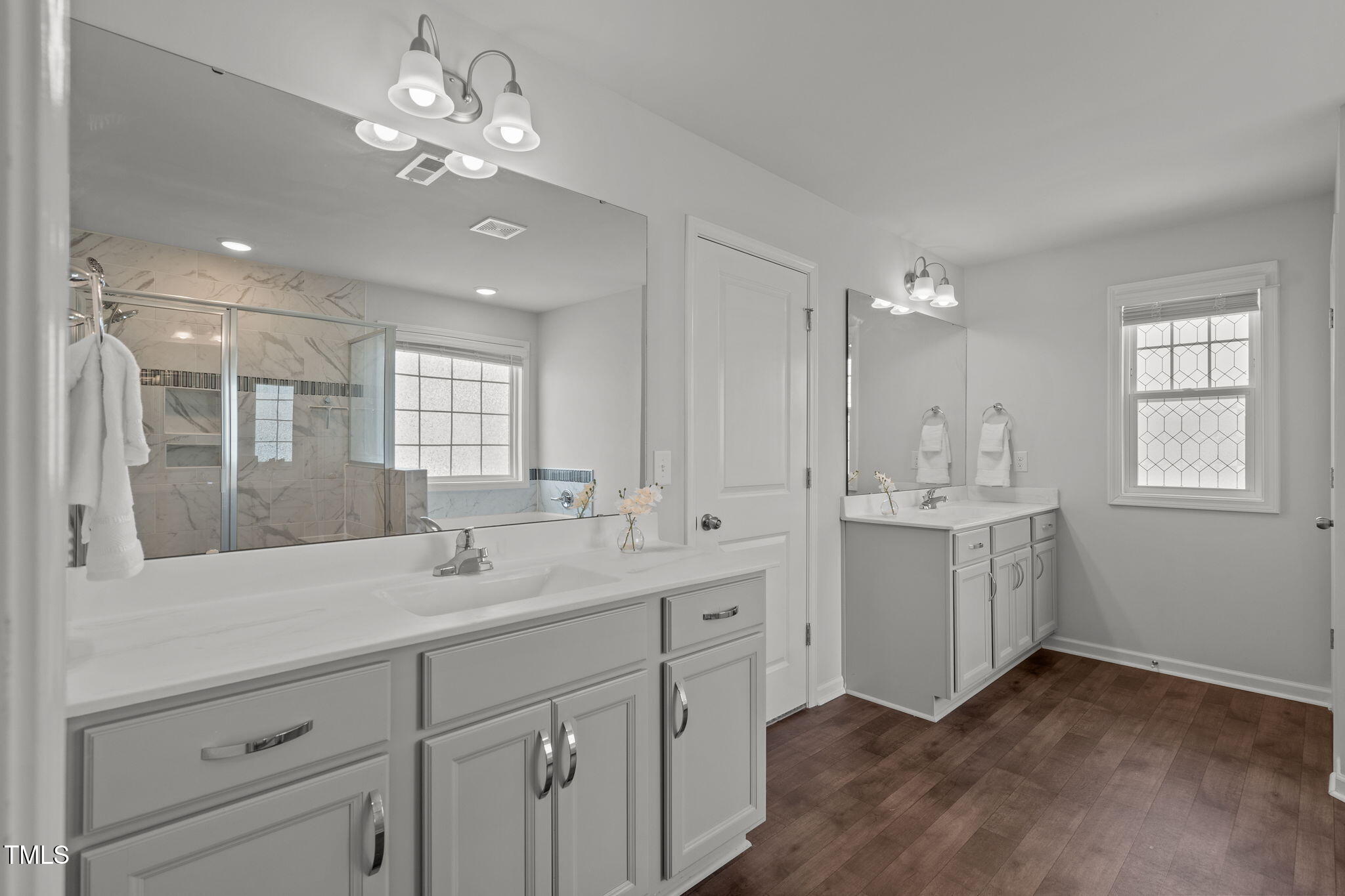 131 Sandy Springs Road Aberdeen, NC 28315 - Photo 37 of 61 Owner's Bathroom (a)_Level 2