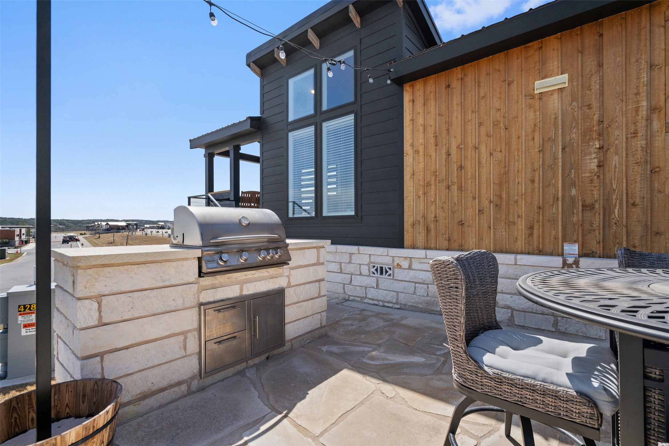 5386 Ranch Road 1376, Unit 50 Fredericksburg, TX 78624 - Photo 22 of 32 a living room with furniture and a window