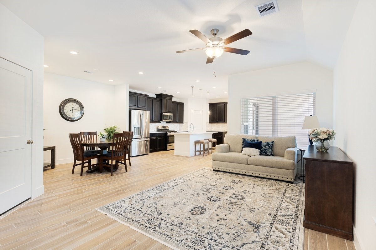 10122 Crescendo Way Manvel, TX 77578 - Photo 5 of 24 Open concept living perfect for entertaining