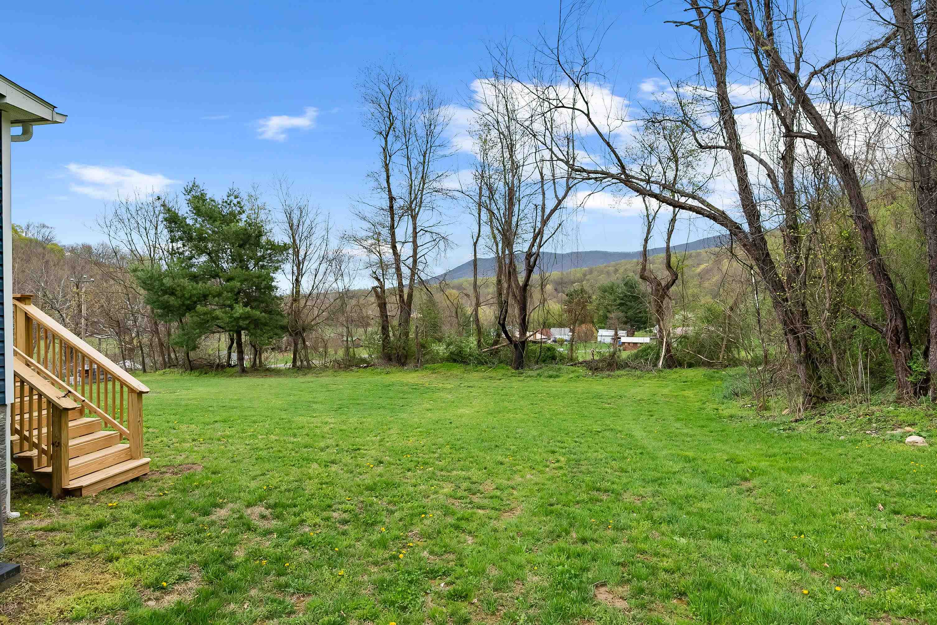 129 Burton Road Narrows, VA 24124 - Photo 60 of 67 Gallery Image 60