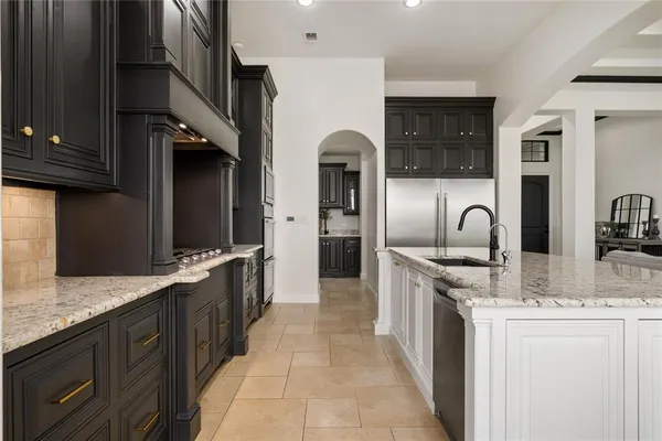 $825,000 | 2023 Twin Creeks Circle, Pilot Point, TX 76258