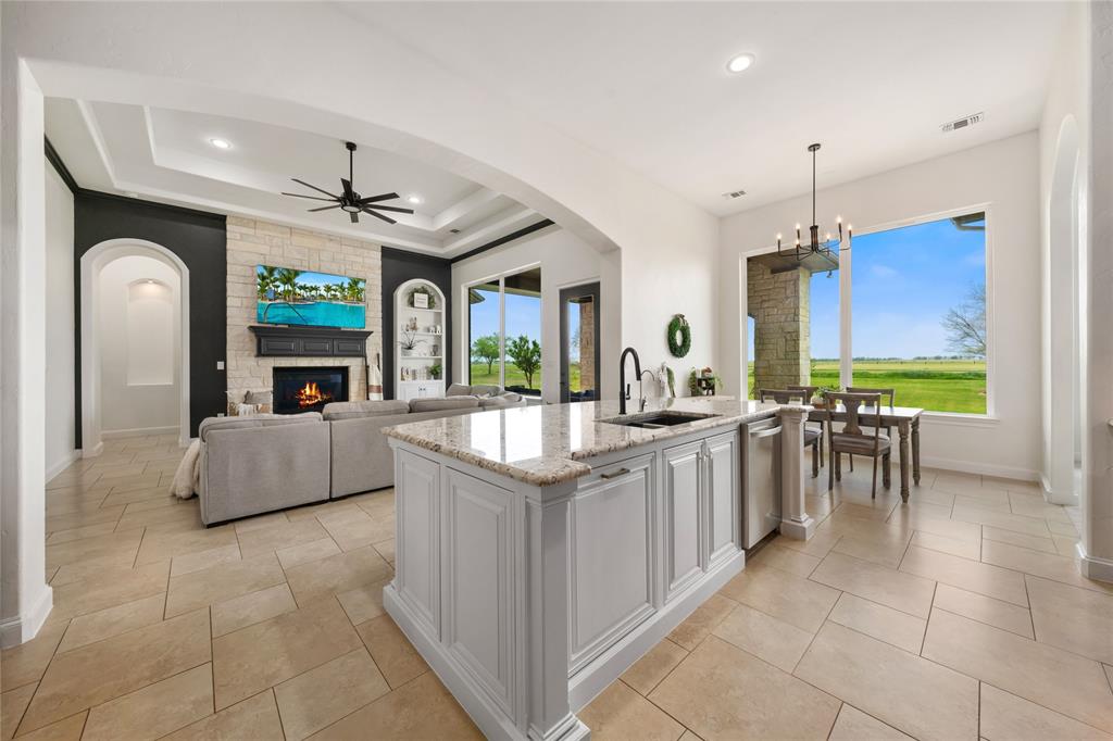 2023 Twin Creeks Circle Pilot Point, TX 76258 - Photo 17 of 40