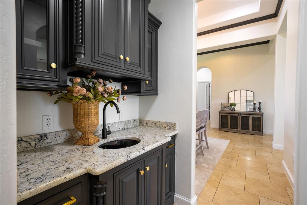 2023 Twin Creeks Circle Pilot Point, TX 76258 - Photo 33 of 40