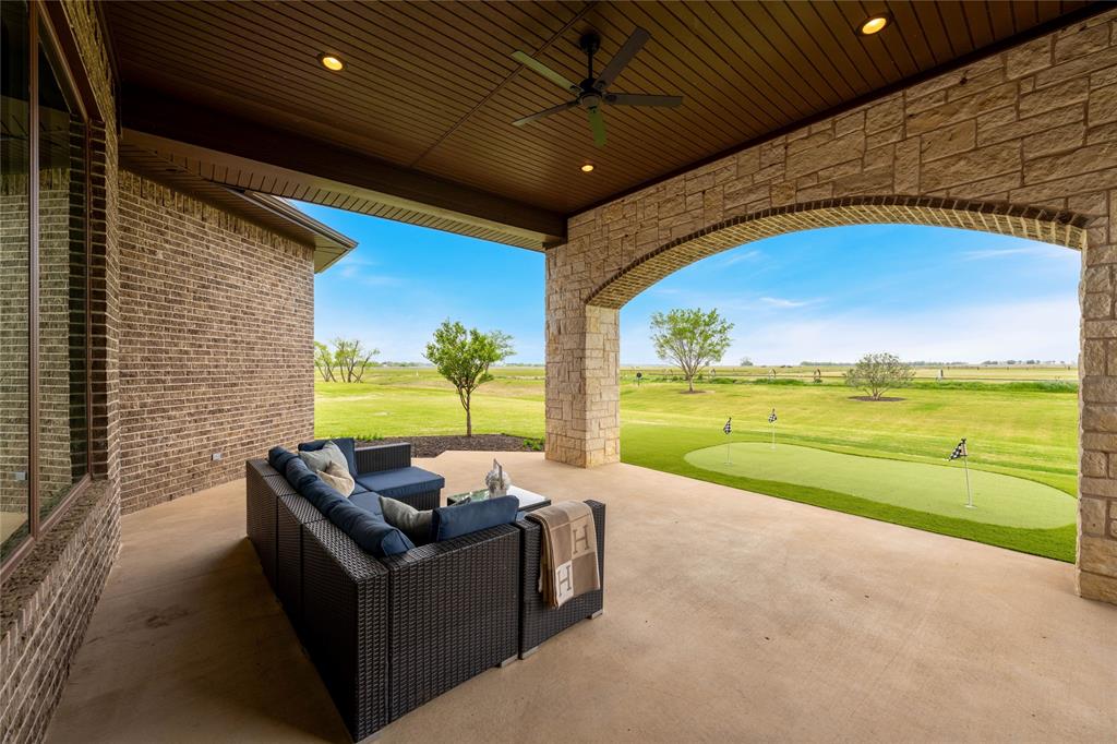 2023 Twin Creeks Circle Pilot Point, TX 76258 - Photo 35 of 40