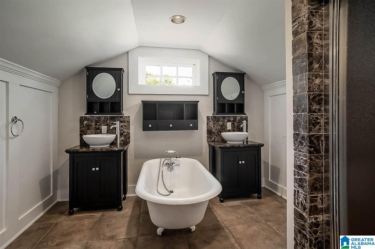 321 Red Oak Road Birmingham, AL 35206 - Photo 37 of 50