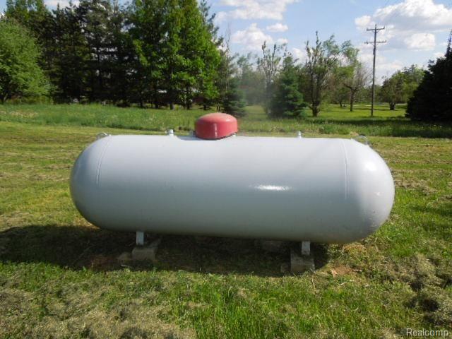 5931 South Kingston Road Clifford, MI 48727 - Photo 20 of 25 Propane.jpg