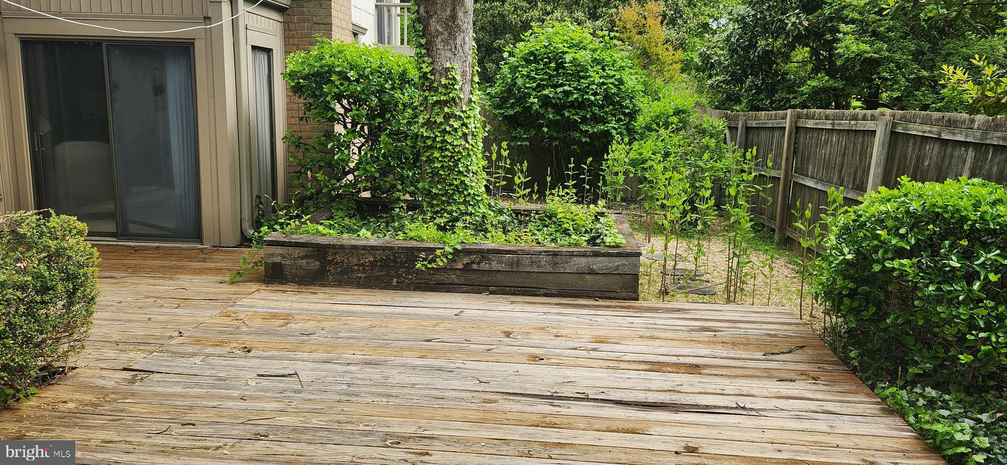 19113 Rhodes Way Montgomery Village, MD 20886 - Photo 18 of 18 Deck NEEDS REHAB