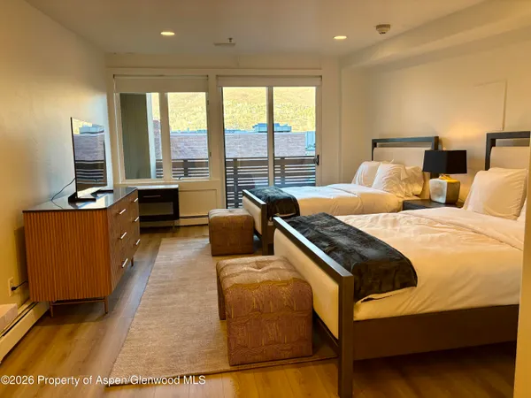 $35,000 | 426 East Hyman Avenue, Aspen, CO 81611