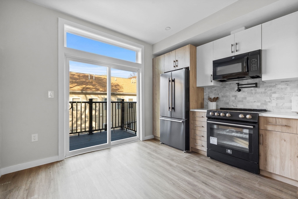 33 Copeland Street, Unit F Boston, MA 02119 - Photo 6 of 23