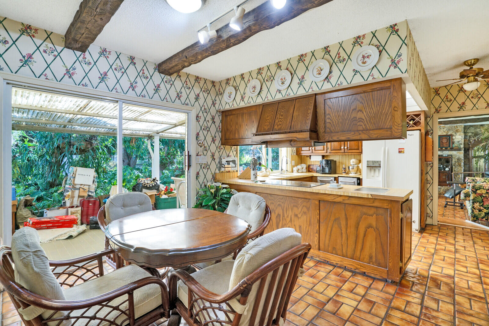 1101 Tabit Road Belle Glade, FL 33430 - Photo 11 of 43 kitchen dinning