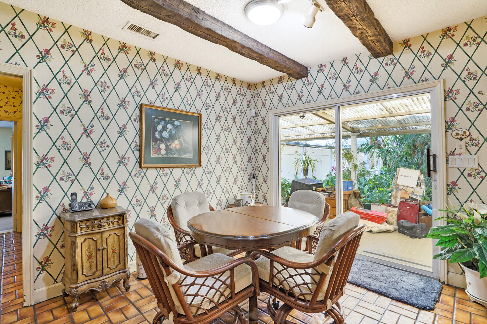 1101 Tabit Road Belle Glade, FL 33430 - Photo 12 of 43 kitchen dinning