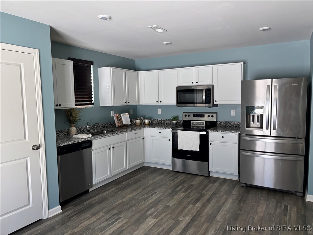 1264 North Solar Street Scottsburg, IN 47170 - Photo 9 of 21