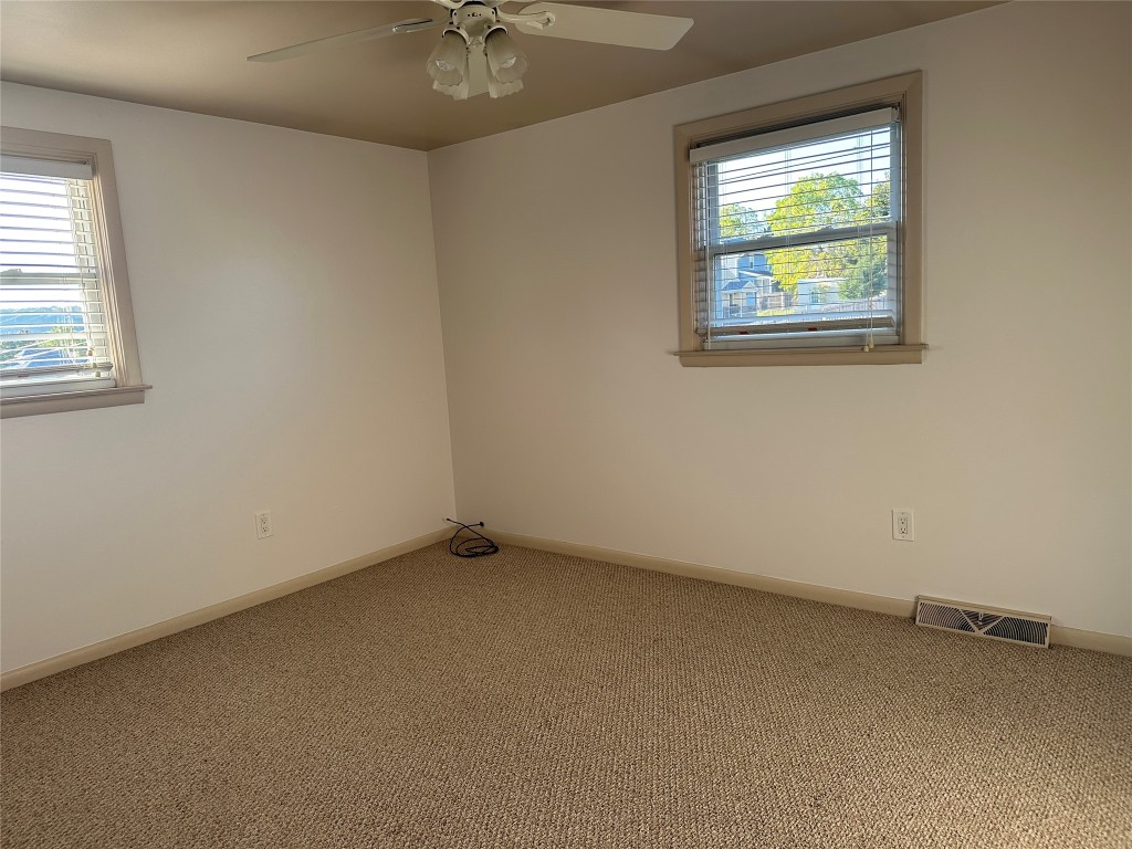 127 Pierce Avenue, Unit 1 Endwell, NY 13760 - Photo 7 of 10