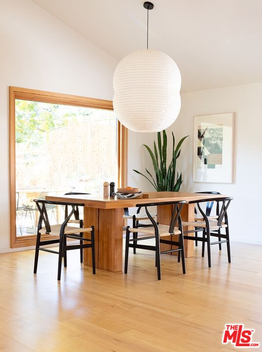 530 Pleasant Avenue Ojai, CA 93023 - Photo 6 of 29 a view of a dining room with furniture and wooden floor