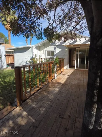 $424,999 | 636 C Avenue, Boulder City, NV 89005